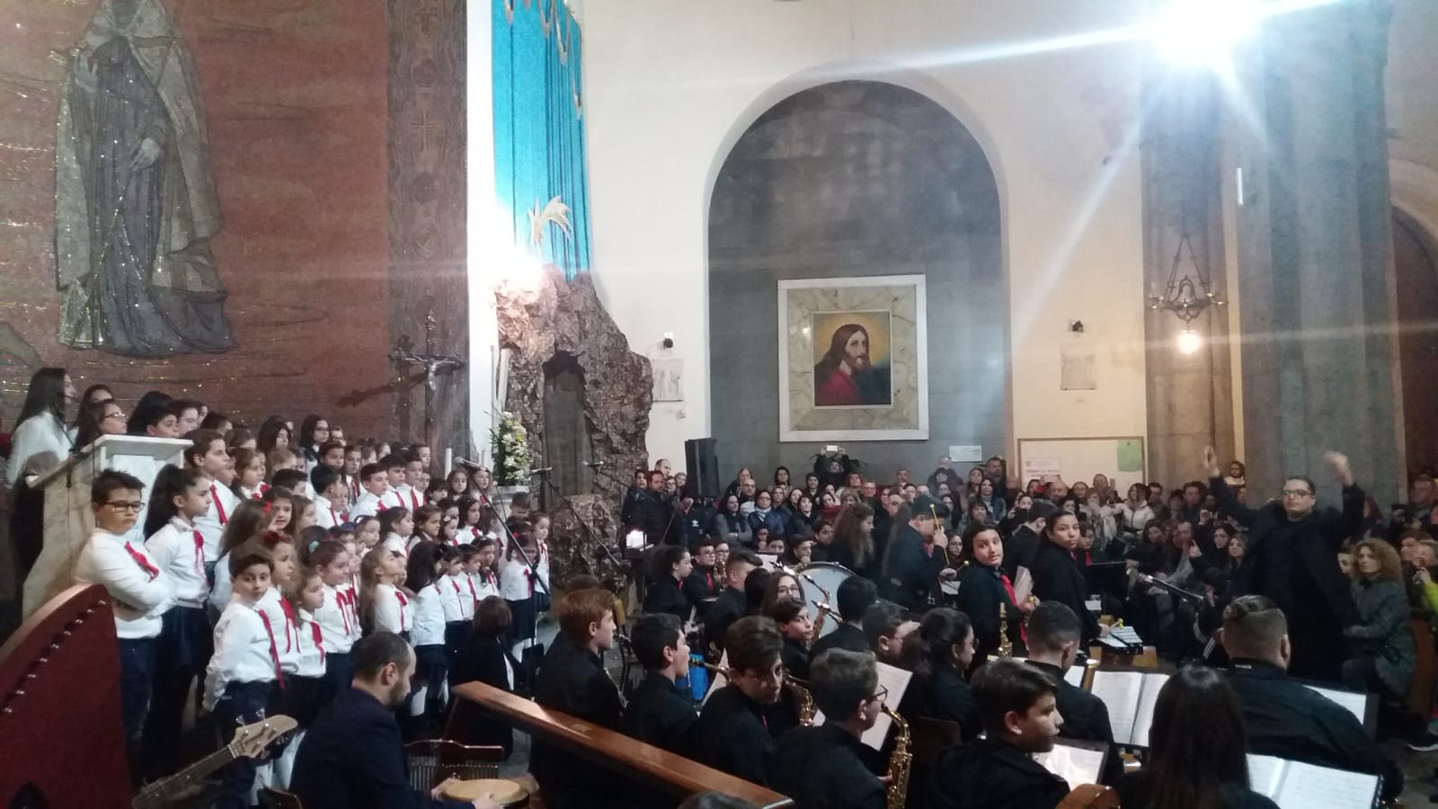 Alla Basilica di “San Sossio Levita e Martire con il I° Concerto per Durante continua il grande successo della rassegna “Durante Natale Festival 2018.