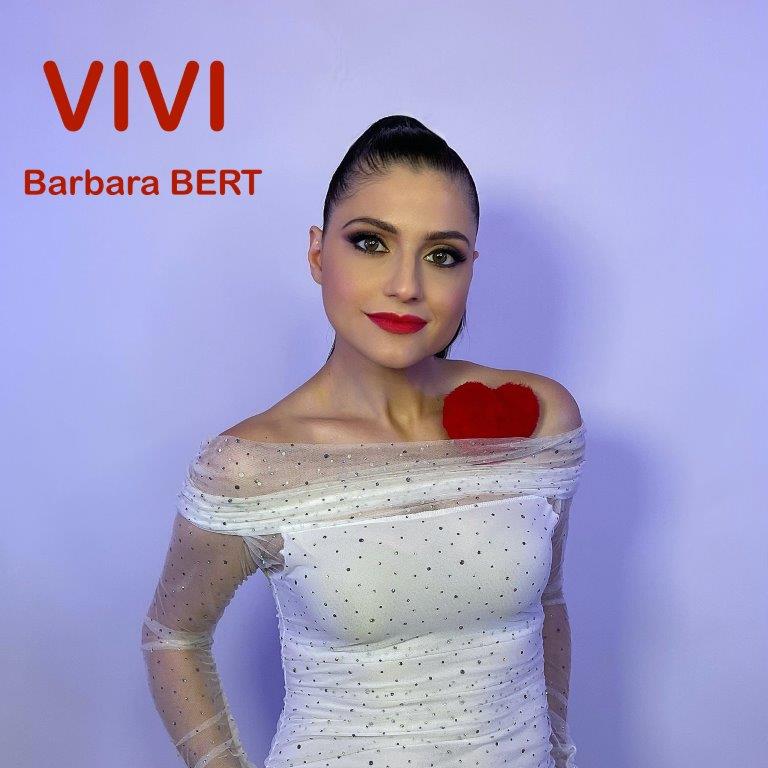 Barbara Bert in radio il nuovo singolo “Vivi” La vita ed un sogno da realizzare