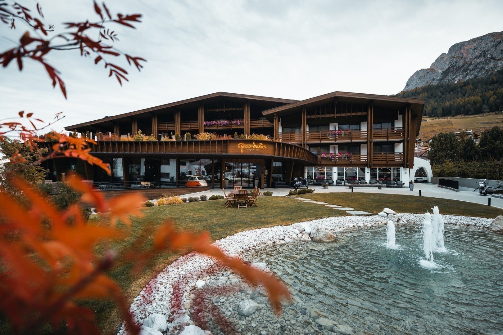 Burning Dolomites: all’Hotel Granbaita Dolomites di Selva di Val Gardena per godere lo straordinario spettacolo dell’autunno