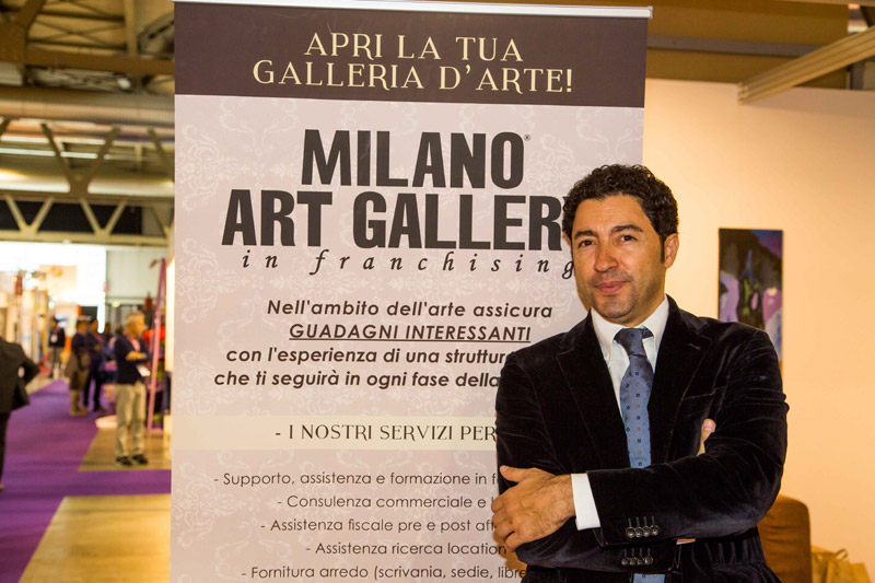 Foto 3 -  Il manager Salvo Nugnes riceve un prestigioso riconoscimento presso Salone del franchising di Milano