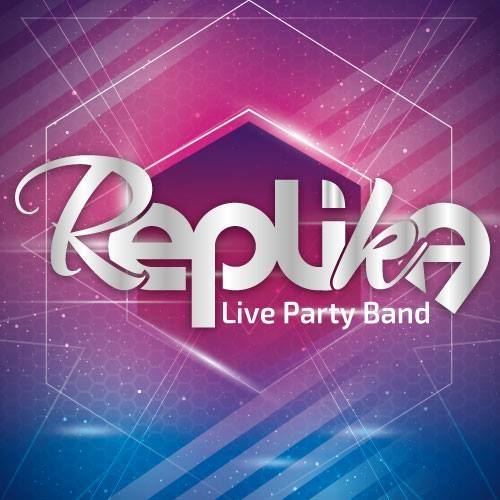 i Replika (pop rock funk ,party band) live a La Movida di Rezzato (BS)