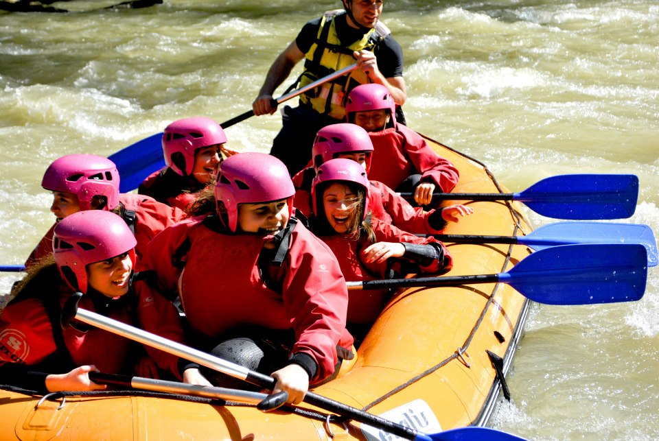 Rafting fiume Lao: le attività per i bambini