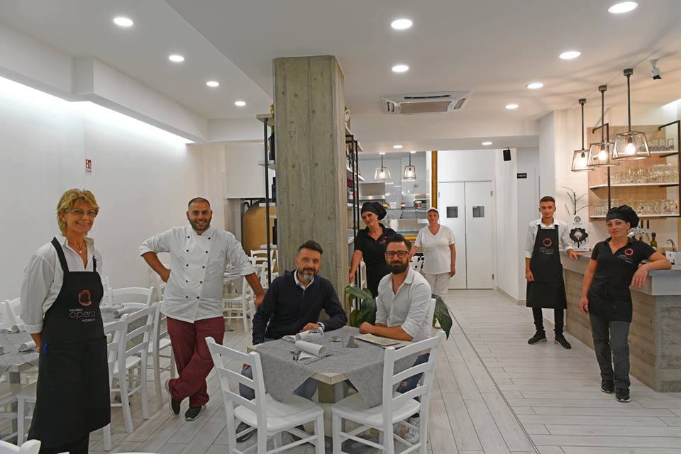 Foto 5 - Opera Pizzeria 2.0 porta a tavola un nuovo linguaggio della pizza napoletana a Salerno