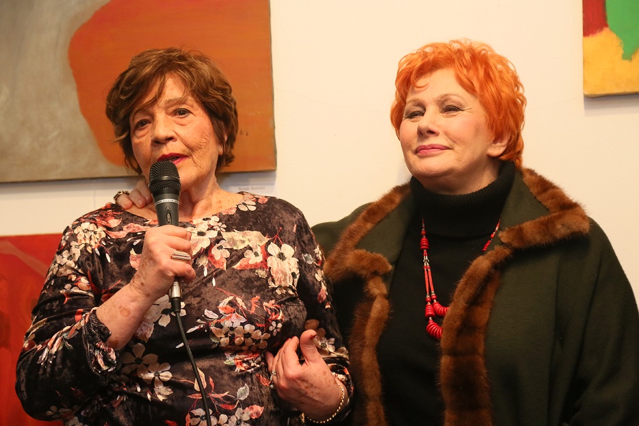 Milano Art Gallery: bagno di folla per il vernissage di Renata Bertolini che inaugura coi vip