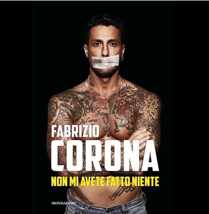 Fabrizio Corona e l’amore smisurato per Belen: si racconta nel suo libro in uscito il 22 gennaio “ non mi avete fatto niente “