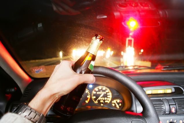 Alcool e incidenti stradali, un tragico tema sempre di attualità