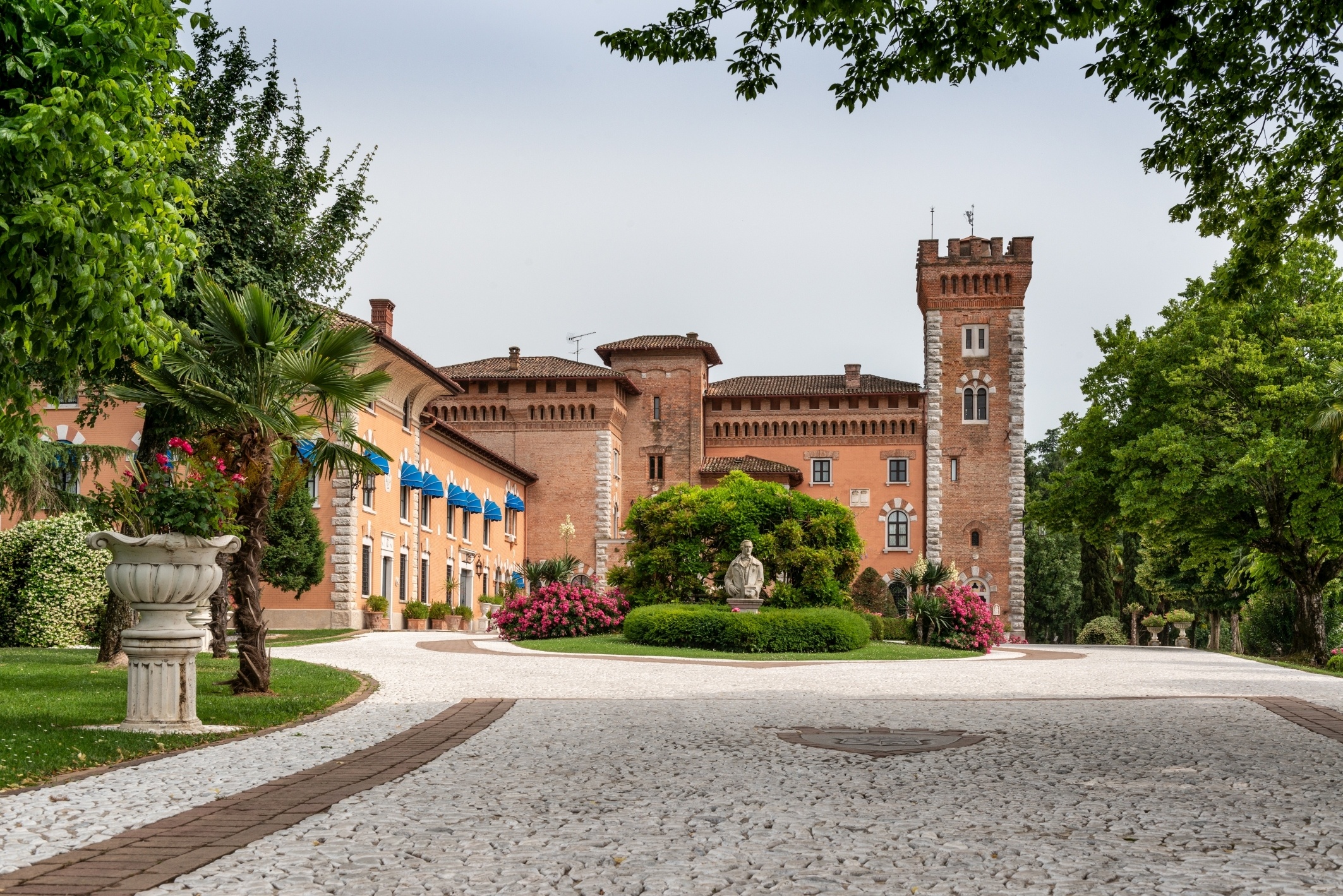 Domenica 27 settembre: Il Castello di Spessa a Capriva del Friuli apre le porte ai visitatori, in tutta sicurezza, in occasione di 