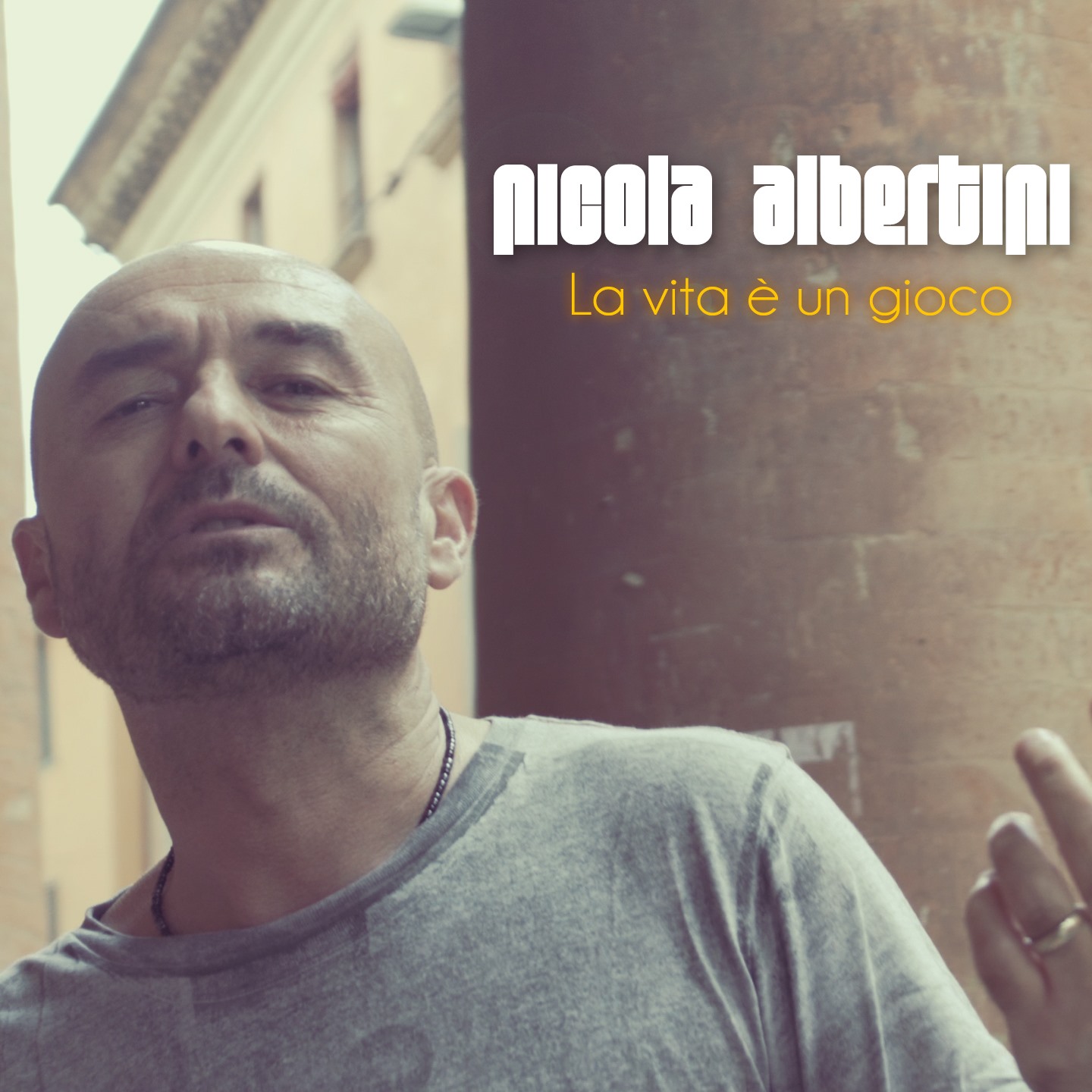 Nicola Albertini in radio e negli store digitali con “La vita è un gioco”