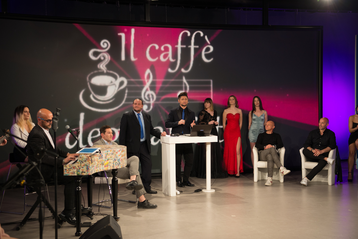 Il Caffè degli Artisti, anticipazioni e ospiti del 26 aprile