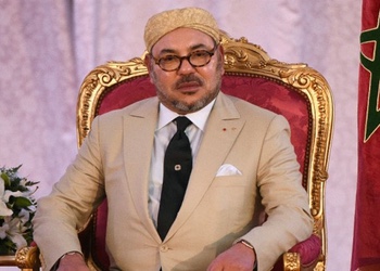  Il Re Mohammed VI invita le compagnie aeree e marittime  a facilitare il ritorno dei membri della comunità marocchina  residenti all'estero in patria