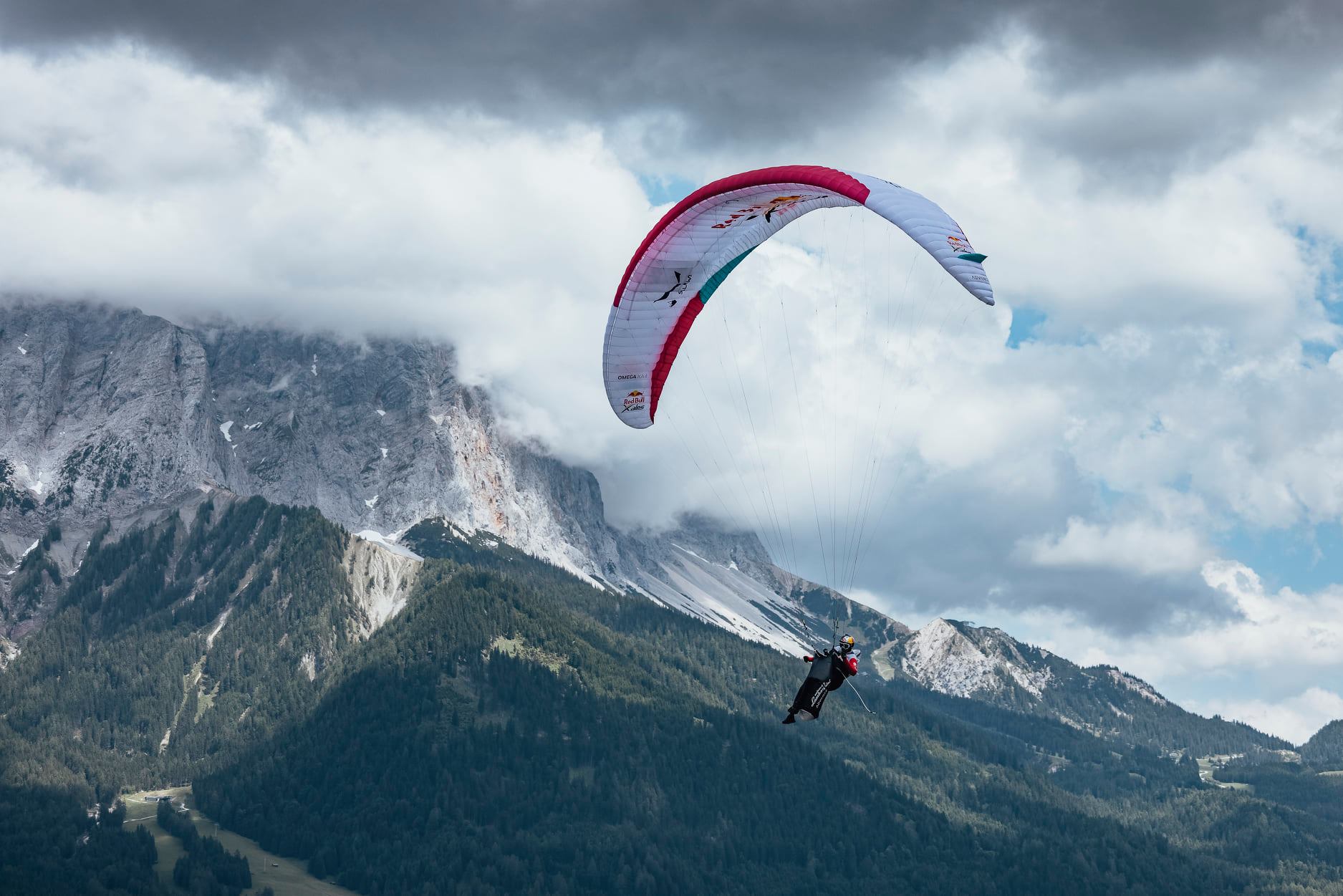 Volo libero in parapendio e deltaplano dal Monte Bianco al Friuli
