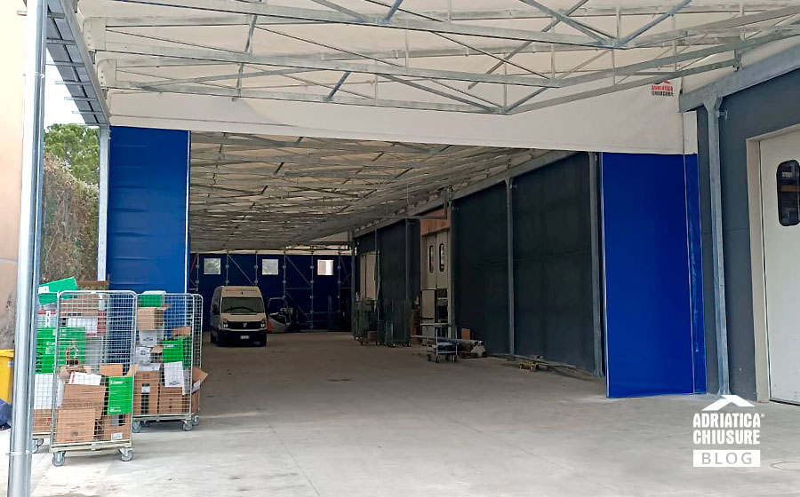 Foto 2 - La RemaTarlazzi SpA, azienda leader nella distribuzione di materiale elettrico, sceglie i tunnel mobili di Adriatica Chiusure per ampliare i propri spazi.
