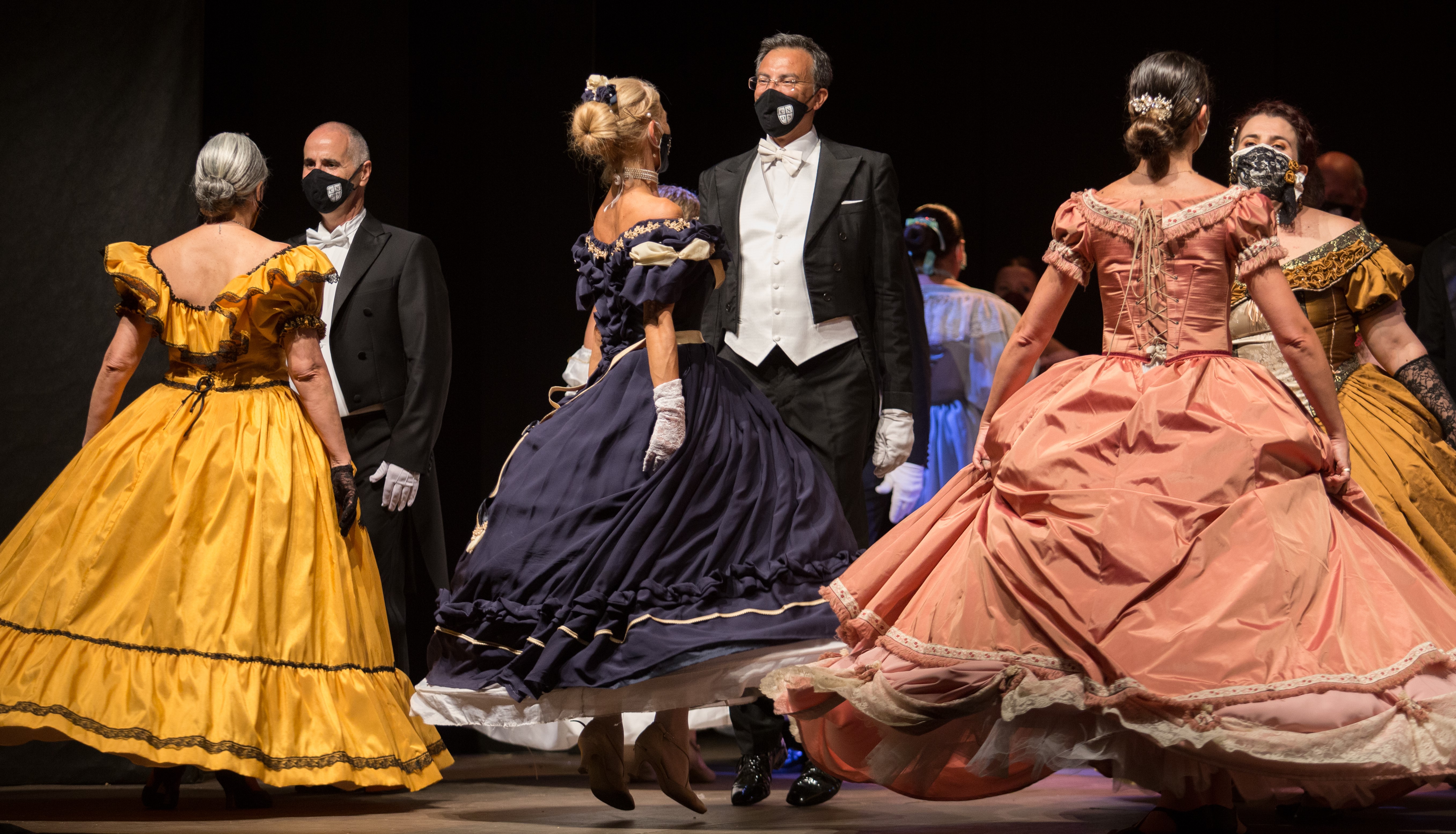 La Compagnia Nazionale di Danza Storica di Nino Graziano Luca al Festival Puccini