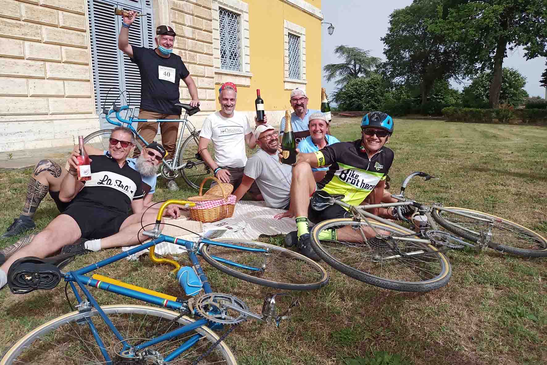 Il ciclismo incontra la vendemmia nel primo evento gravel in Valdichiana