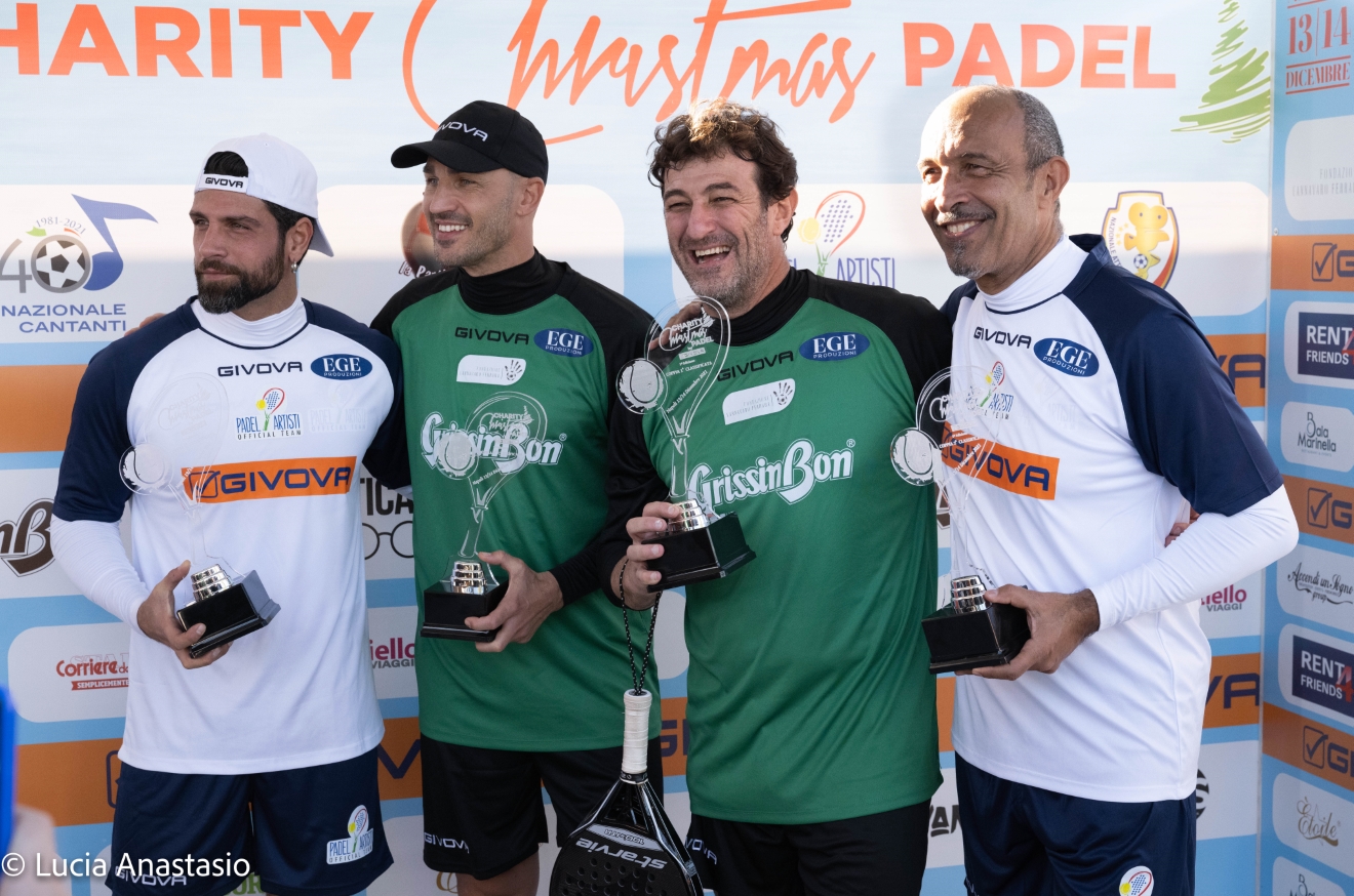 Cannavaro e Ferrara vincono la prima edizione di Charity Christmas Padel by Givova