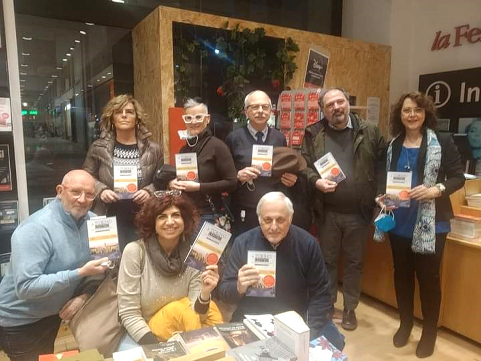 Foto 2 - Nuovo libro su Torino: “A Torino Centro” curato da Loredana Cella edito da Edizioni della Sera.
