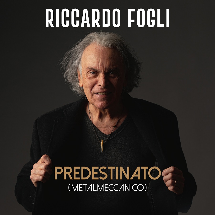 Foto 1 - In occasione del 40° anniversario dalla vittoria del Festival di Sanremo, era il 1982, Riccardo Fogli torna il 22 aprile con il libro disco 