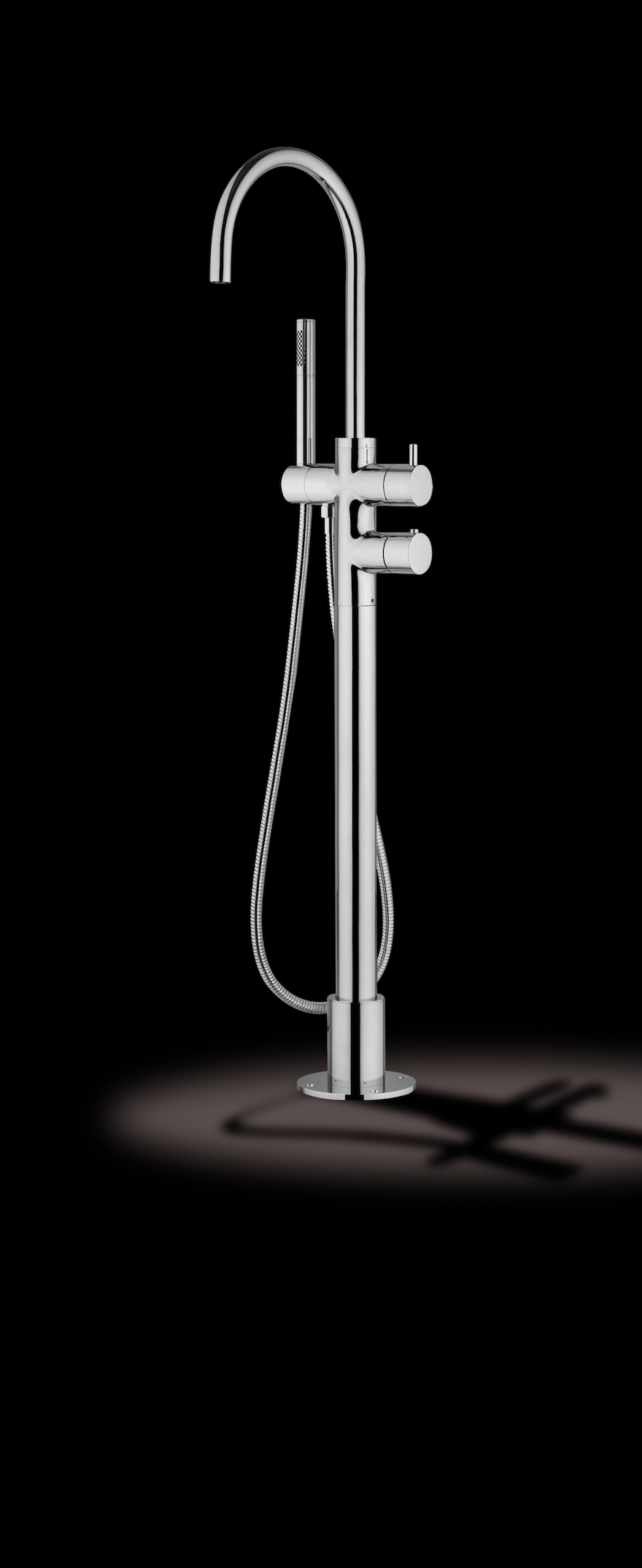 Foto 1 - Miscelatore termostatico per vasca OMBG.  Affidabilità e design all’avanguardia