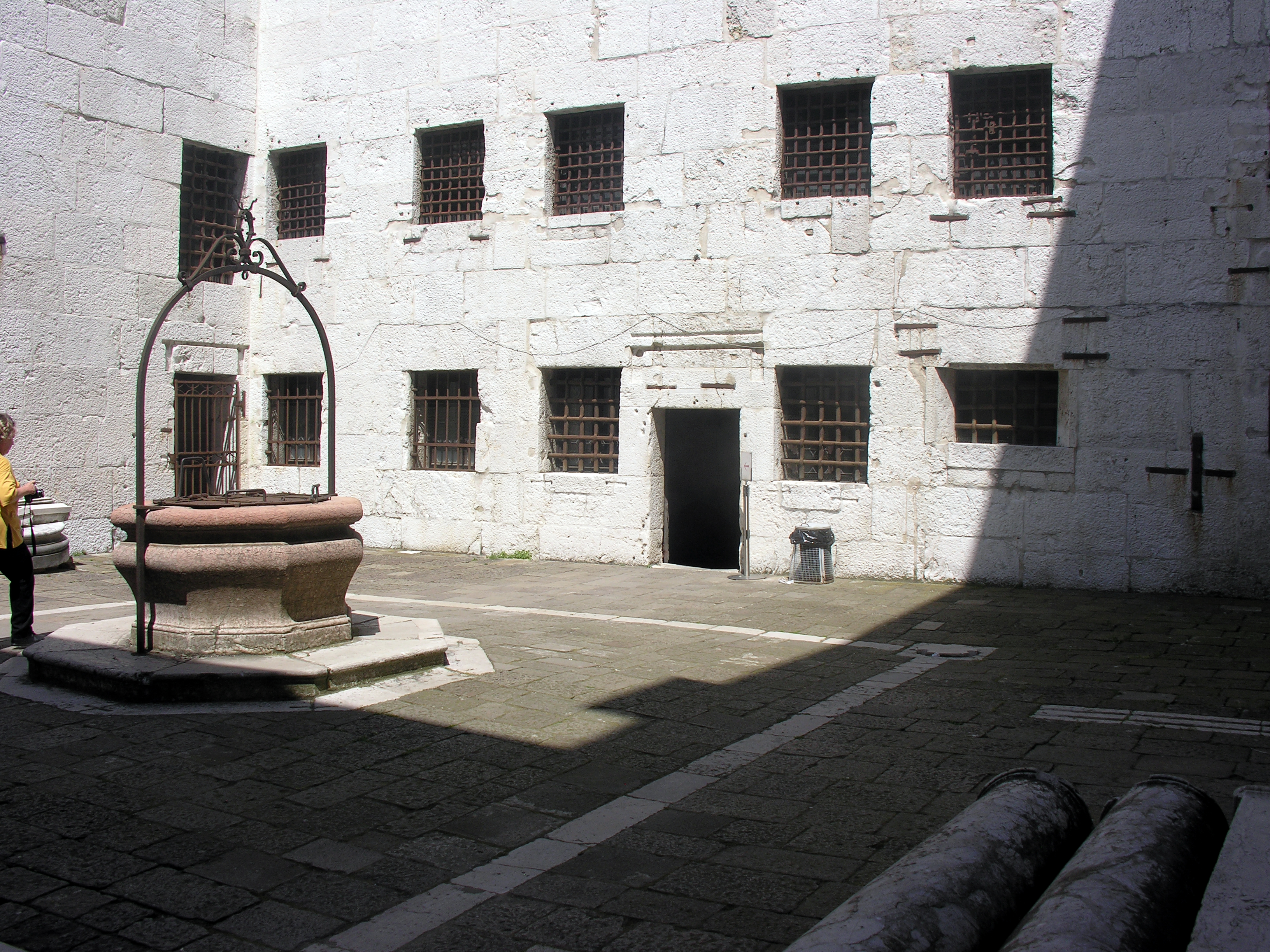 Foto 2 - Quando a Venezia hanno inventato le prigioni