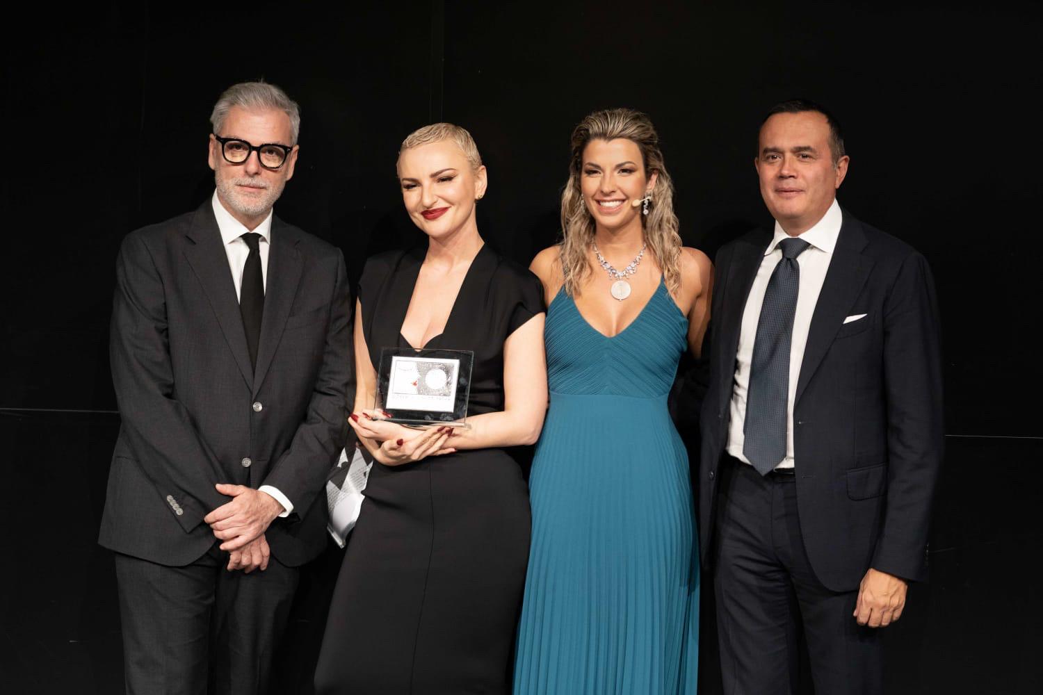 Foto 1 - Claudia Conte premia le donne alla Festa del Cinema di Roma