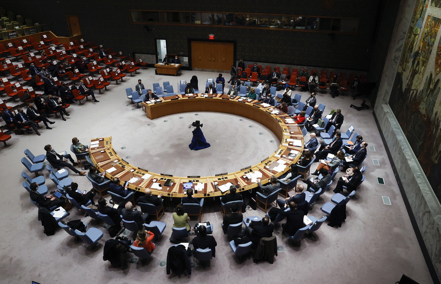 Foto 1 -      Il Regno del Marocco accoglie con favore l'adozione da parte del Consiglio di sicurezza dell'ONU della risoluzione 2654 sulla questione del Sahara marocchino