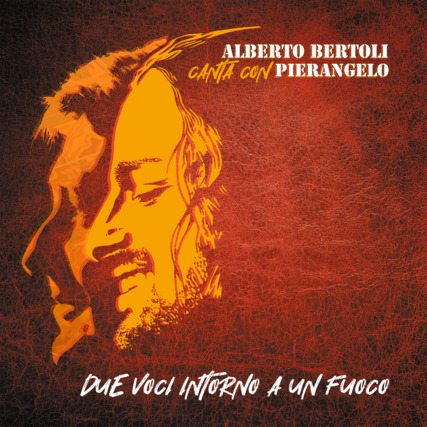 Foto 2 - Alberto Bertoli canta con Pierangelo in “Due voci intorno a un fuoco”