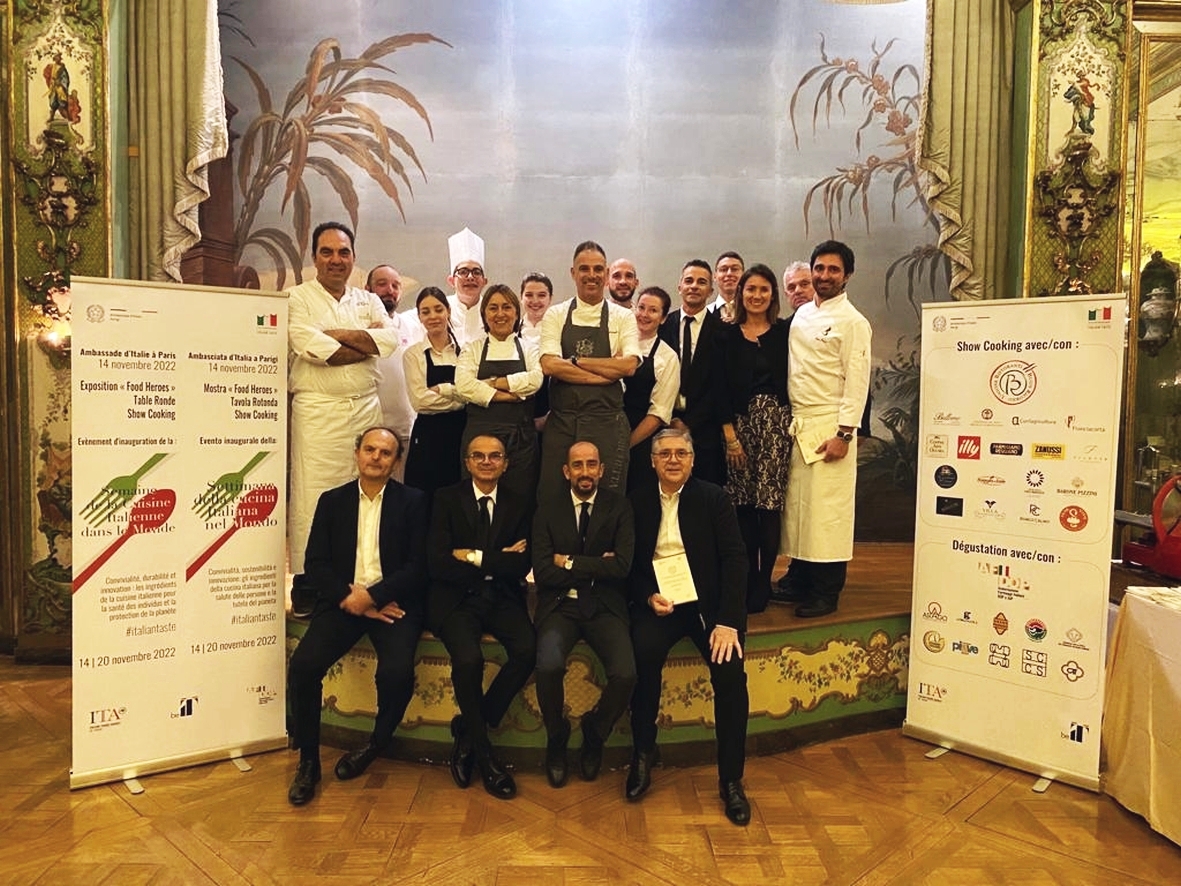 Foto 1 - L’Unione Ristoranti Buon Ricordo firma la Cena di gala di apertura della Settimana della Cucina Italiana nel Mondo all’Ambasciata d’Italia a Parigi