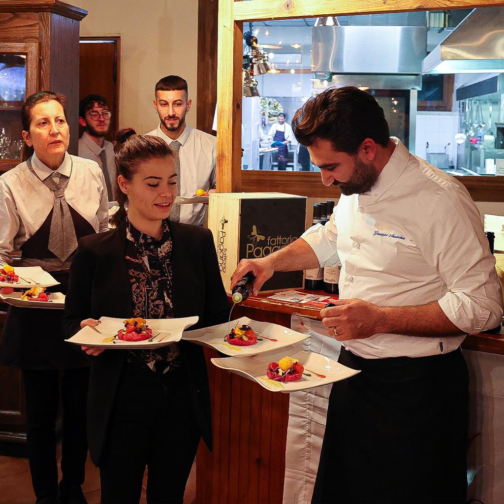 Foto 2 - Il  ristorante Agristor - Le Due Torri  ha festeggiato l’inserimento nella  Guida Osterie D’Italia 