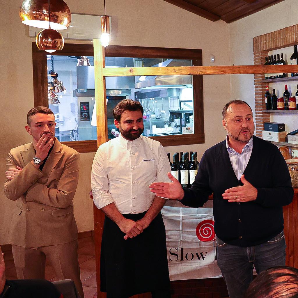 Foto 3 - Il  ristorante Agristor - Le Due Torri  ha festeggiato l’inserimento nella  Guida Osterie D’Italia 