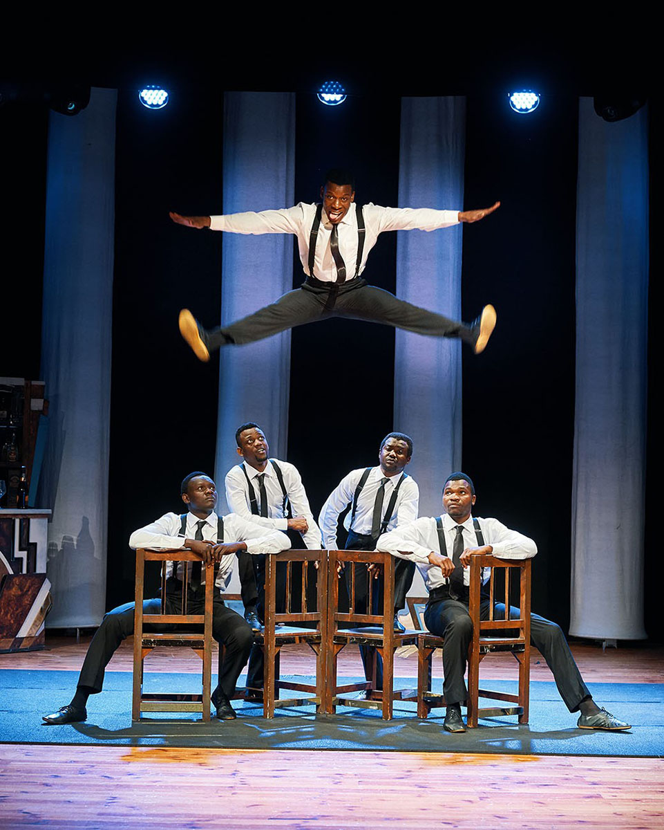 Foto 3 - I Black Blues Brothers al Teatro Olimpico di Roma per una grande festa acrobatica a ritmo di musica