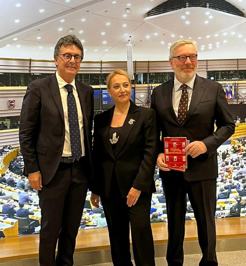 Foto 1 - Graus Edizioni al Parlamento europeo