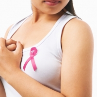 Fattori di rischio e diagnosi precoce del tumore al seno: cosa serve sapere