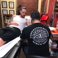 Attaccante della Premier League a Napoli per farsi tatuare