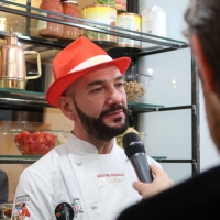 Al Pizza Village 2018 la creazione “special” che lo chef Salvatore Vesi ha dedicato ai 120 anni della canzone “O sole mio”