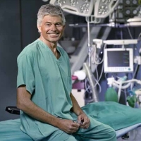 Resezione del colon per via laparoscopica � Dott. Carlo Farina
