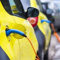 In Campania solo lo 0,13% delle auto è elettrico