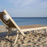Spiaggia libera: pi� di 1 italiano su 2 � favorevole alla prenotazione