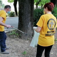 I Ministri Volontari di Scientology e il parco 'di casa' pulito