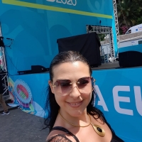 Pamela D'Amico si esibirà live in Piazza del Popolo sul palco allestito per sostenere con musica e intrattenimento gli Azzurri in gara agli Europei di calcio per UEFA EURO 2020