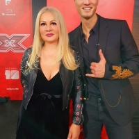 Nick Casciaro vince l’edizione 2021 di X Factor Romania. Il primo italiano a conquistare il talent rumeno