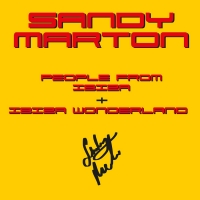 “People from Ibiza”, arriva in radio la nuova versione del tormentone estivo di Sandy Marton 