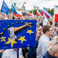 Il governo polacco molto critico verso la Commissione Europea
