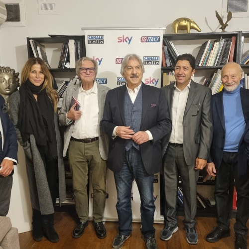 Salvo Nugnes inaugura la mostra Tradicion alla storica Milano Art Gallery