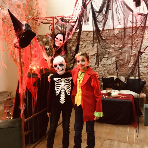 Foto 1 - Fantasmi, streghe e divertimenti: ad Halloween è Party Prato