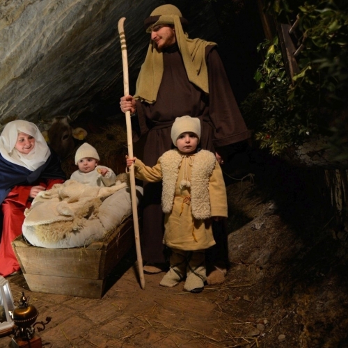 Mercatini di Natale e presepi in provincia di Brescia, dalla Valle Camonica al lago di Garda