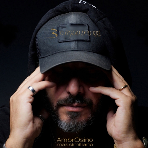 AmbrOsino: venerdì 18 novembre esce in digitale “3 ‘O Figlio D’’O Rre” il nuovo EP