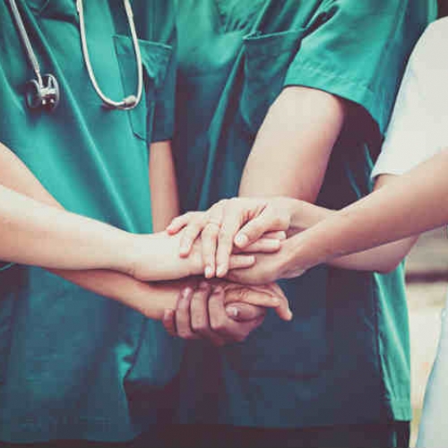 Sanità, Nursing Up De Palma: «Lombardia: discutibile la decisione dell’Asst Sette Laghi di Varese di aumentare il numero di Oss in organico, con il solo scopo di sopperire, è evidente, alla mancanza di infermieri»