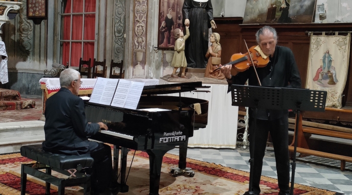 Atelier Musicale: pagine per viola e pianoforte di Hindemith, Ravel e Milhaud con il duo Gilio-Vincenzi sabato 19 novembre alla Camera del Lavoro di Milano