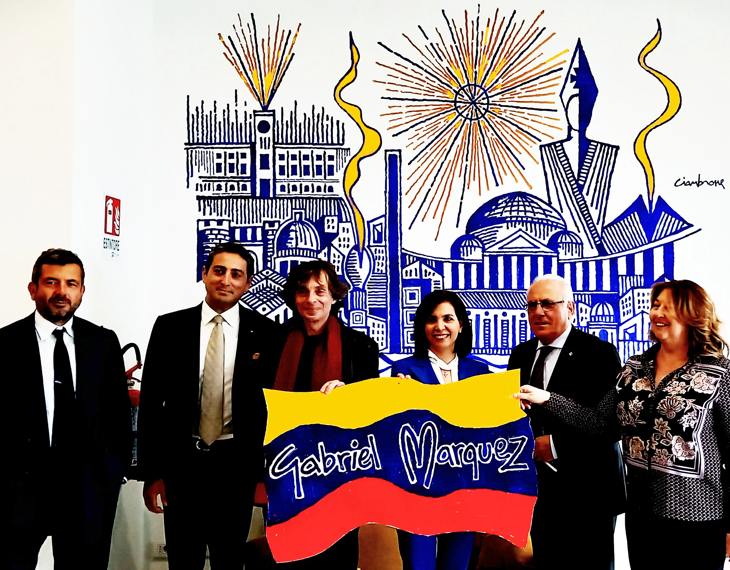 Foto 2 - Prima visita ufficiale in Campania dell'Ambasciatrice della Colombia Ligia Margarita   
