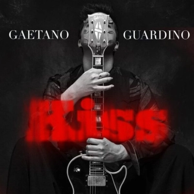 Kiss il nuovo singolo di Gaetano Guardino